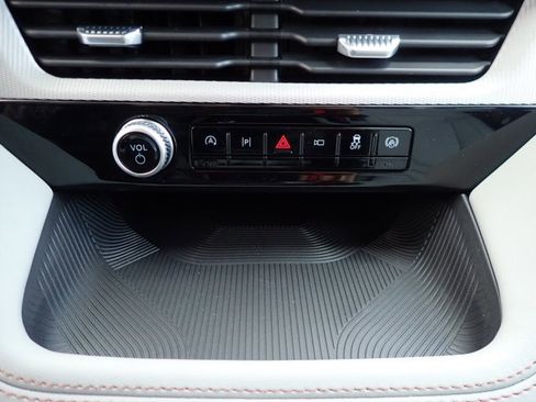 New 2026 Ford Explorer Active AWD/4WD image 20