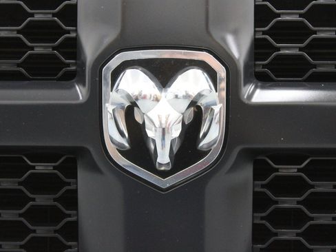 Used 2021 RAM 1500 Tradesman image 29