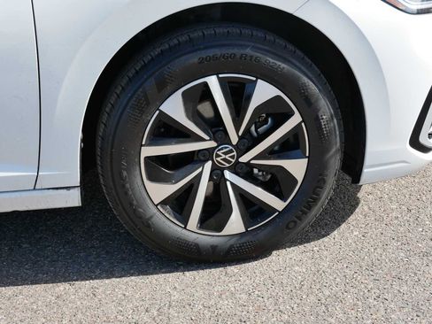 Used 2025 Volkswagen Jetta S FWD image 15