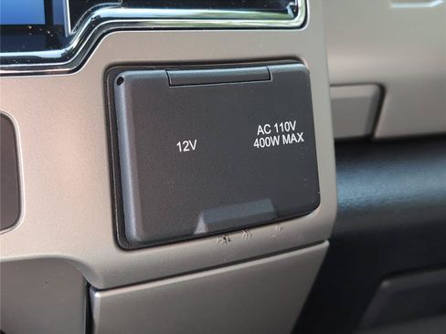 Used 2022 Ford F250 Lariat w/ Lariat Value Package AWD/4WD image 24