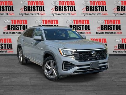 Used 2024 Volkswagen Atlas Cross Sport SEL R-Line