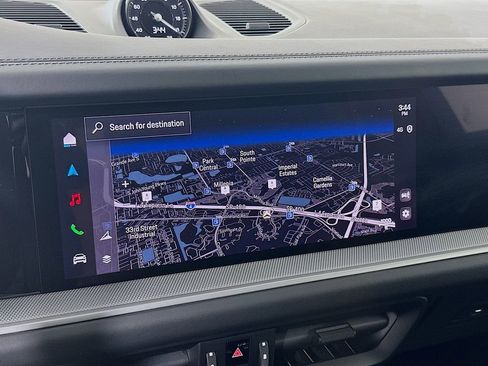 Used 2025 Porsche Cayenne E-Hybrid image 16