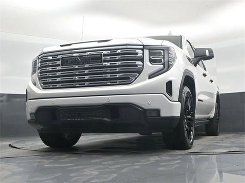 Used 2023 GMC Sierra 1500 Denali w/ Denali Reserve Package image 43