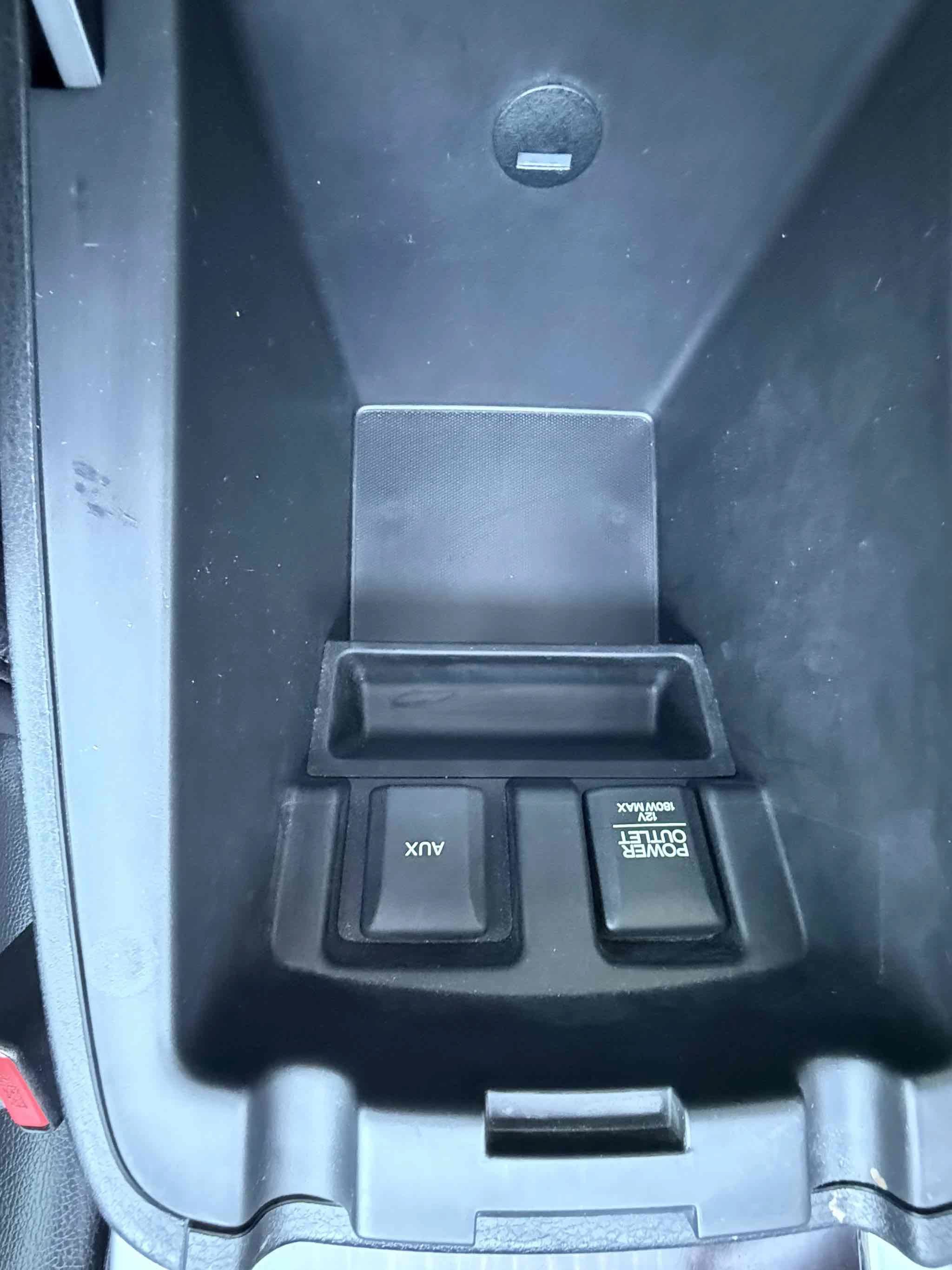 Used 2016 Acura TLX FWD image 16