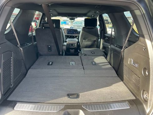 Used 2025 Chevrolet Tahoe Premier image 26