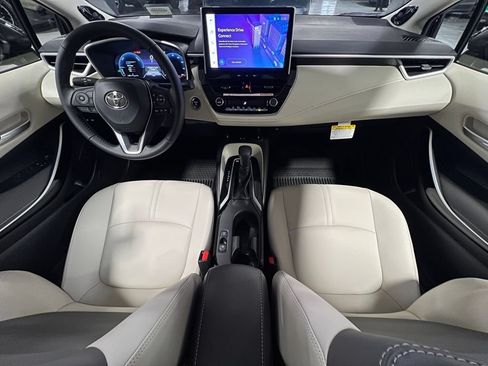 New 2026 Toyota Corolla XLE FWD image 25