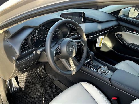 New 2026 MAZDA MAZDA3 2.5 S Sedan w/ Preferred Pkg image 6