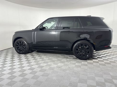 New 2026 Land Rover Range Rover SE AWD/4WD image 2