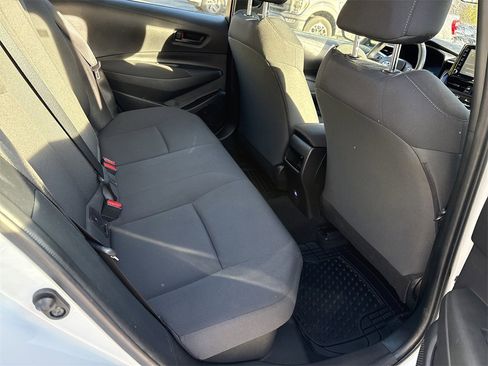 Used 2022 Toyota Corolla LE image 15