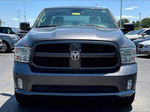 Used 2019 RAM 1500 Express RWD image 2