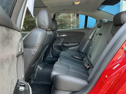 Used 2014 Chevrolet SS RWD image 21