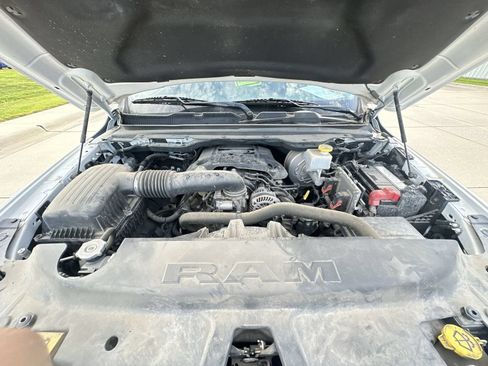 Used 2019 RAM 1500 Big Horn AWD/4WD image 31