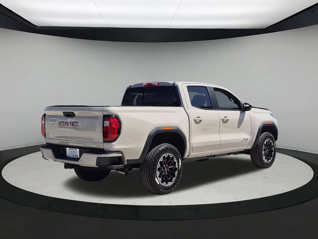 New 2026 GMC Canyon AT4 AWD/4WD image 5