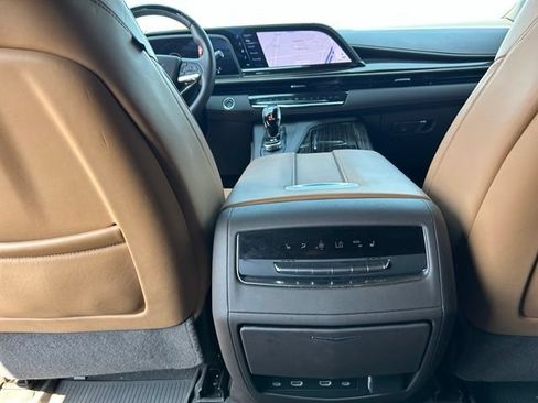 Used 2024 Cadillac Escalade Sport w/ LPO, ONYX Package AWD/4WD image 23