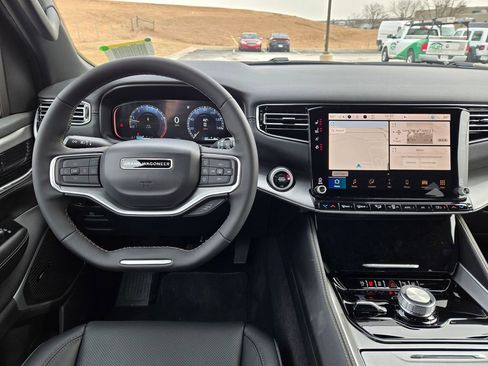 New 2026 Jeep Grand Wagoneer 4WD image 15