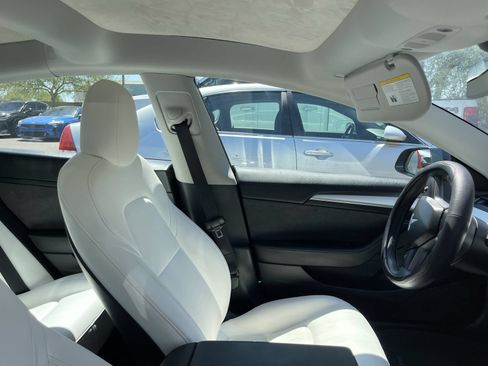 Used 2022 Tesla Model 3 Performance AWD/4WD image 7