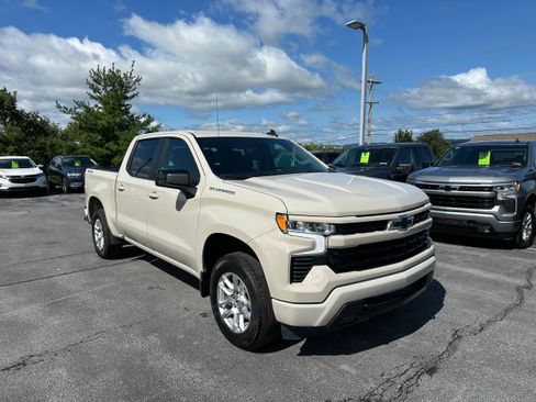 Used 2026 Chevrolet Silverado 1500 RST AWD/4WD image 3