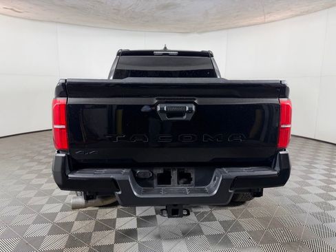 Used 2024 Toyota Tacoma TRD Off-Road image 11