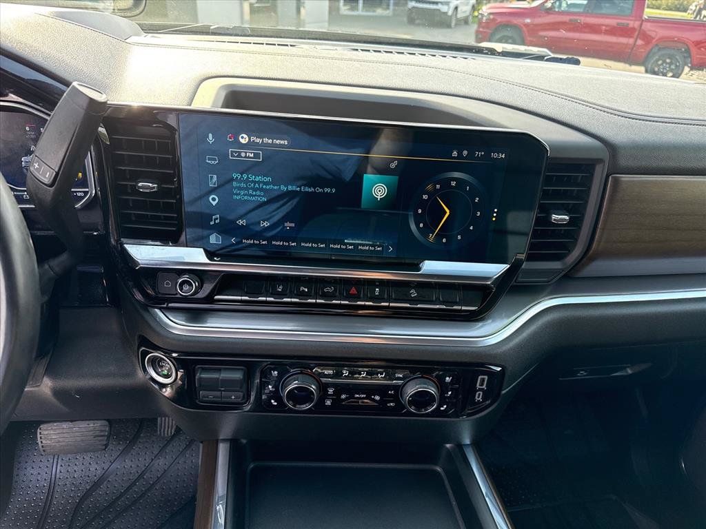Used 2024 Chevrolet Silverado 2500 High Country w/ High Country Premium Package AWD/4WD image 11