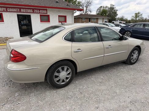 Used 2008 Buick LaCrosse CX FWD image 3