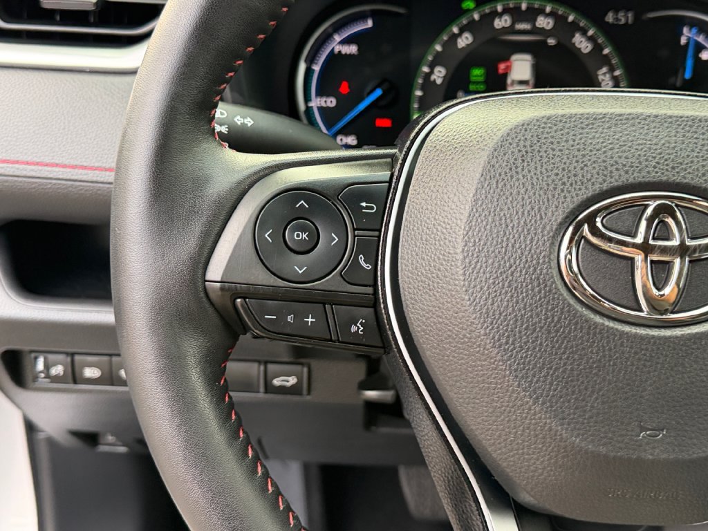 Used 2024 Toyota RAV4 SE w/ Weather & Moonroof Package AWD/4WD image 18