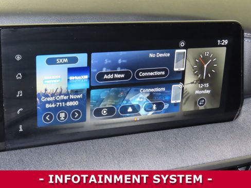 Certified 2025 Nissan Kicks SV w/ SV Premium Package image 15