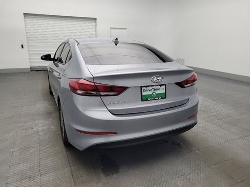 Used 2017 Hyundai Elantra SE image 6
