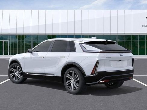New 2026 Cadillac Lyriq Luxury image 3
