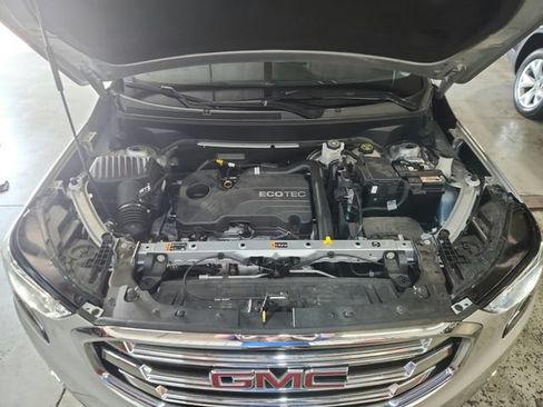 Used 2021 GMC Terrain SLT FWD image 30