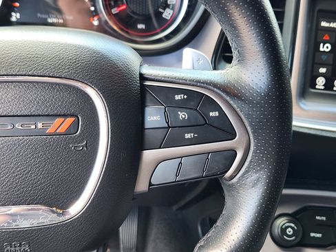 Used 2019 Dodge Challenger R/T RWD image 19