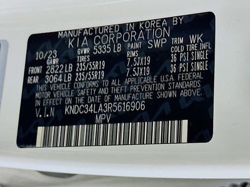 Used 2024 Kia EV6 Light RWD image 12