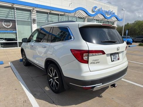 Certified 2019 Honda Pilot Touring image 6
