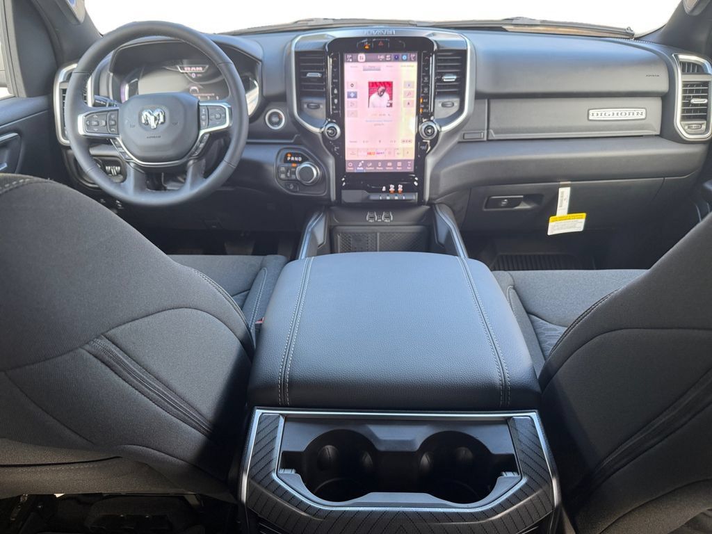 New 2025 RAM 1500 Big Horn AWD/4WD image 10