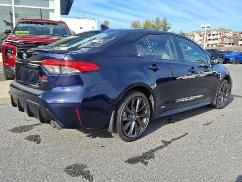 Used 2025 Toyota Corolla SE image 6