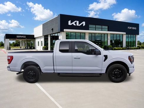 Used 2023 Ford F150 XL w/ FX4 Off-Road Package AWD/4WD image 4
