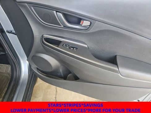 Used 2020 Hyundai Kona SEL FWD image 24