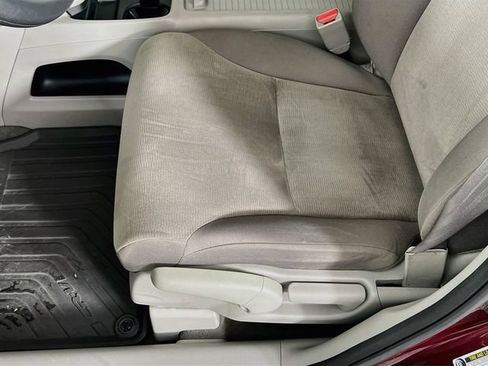 Used 2013 Honda CR-V LX image 21