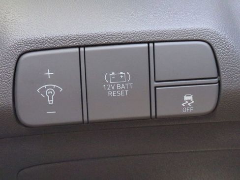 New 2026 Hyundai Elantra Blue image 24