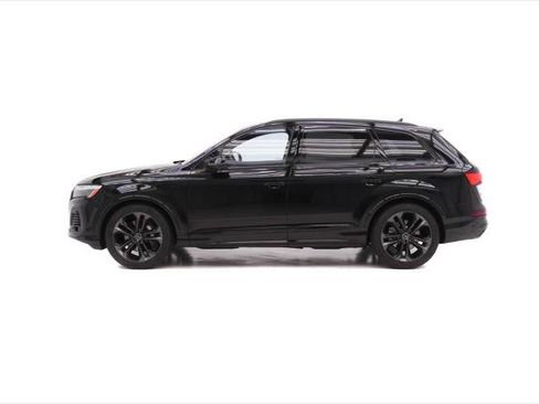 Certified 2025 Audi Q7 3.0T Premium Plus w/ Premium Plus Package AWD/4WD image 3