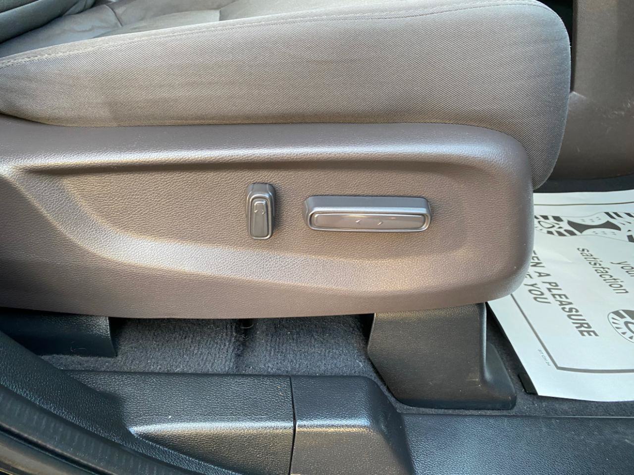 Used 2019 Honda Odyssey EX image 52