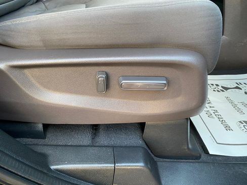 Used 2019 Honda Odyssey EX image 52