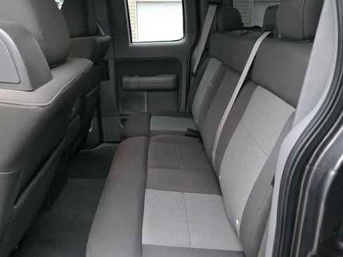 Used 2006 Ford F150 XLT image 11