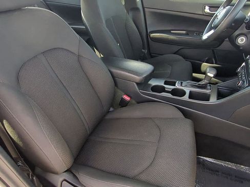 Used 2020 Kia Optima LX image 19