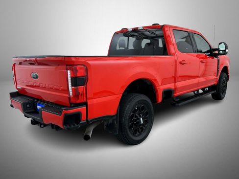 Used 2024 Ford F250 Lariat w/ Black Appearance Package AWD/4WD image 5