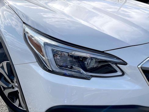 Used 2021 Subaru Outback Limited image 24