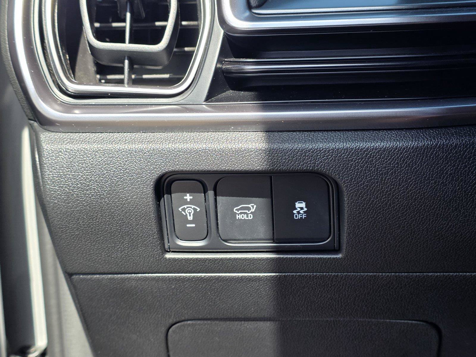 Used 2025 Kia Sorento EX w/ Panoramic Sunroof Package FWD image 28