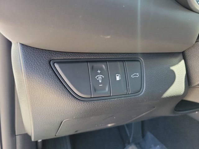 Certified 2026 Genesis G70 2.5T RWD image 18