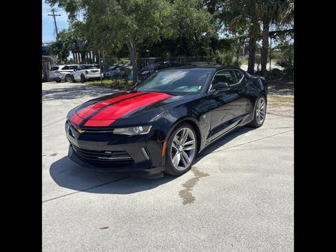 Used 2017 Chevrolet Camaro LT RWD image 1