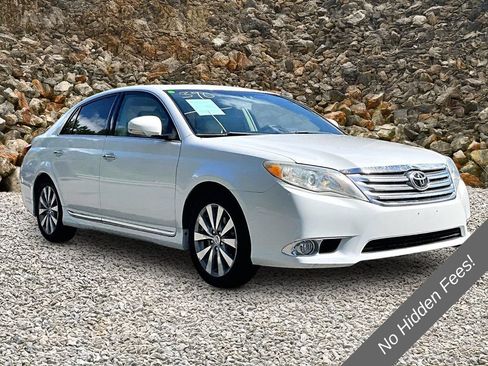 Used 2012 Toyota Avalon Limited FWD image 8