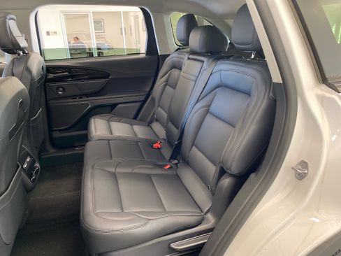 New 2026 Lincoln Nautilus Premier w/ Equipment Group 102A image 9